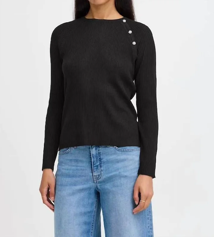 Kalessi Pullover Top In Black