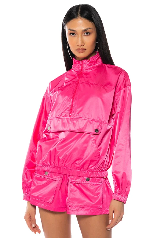 SEASON TO SMILE HALF ZIP ANORAK