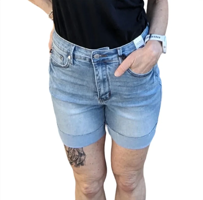 Tummy Control Cool Denim Shorts In Light Wash